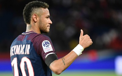 球王会热评-于帕梅卡诺这领袖气质出来了